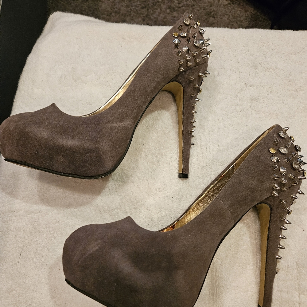 HENRY FERRARA STILETTO HEELS